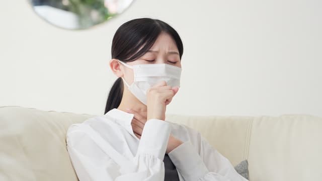 ウイルス性の風邪（ウイルス性上気道炎）とは？原因や主な症状・治し方を解説