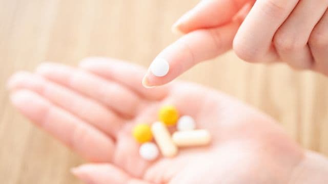 風邪薬と痛み止めは併用できる？薬の飲み合わせに関する注意点を解説